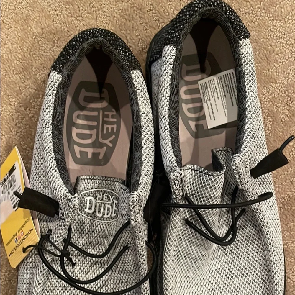 NWT Hey Dude Men’s Gray Loafers - Picture 6 of 7